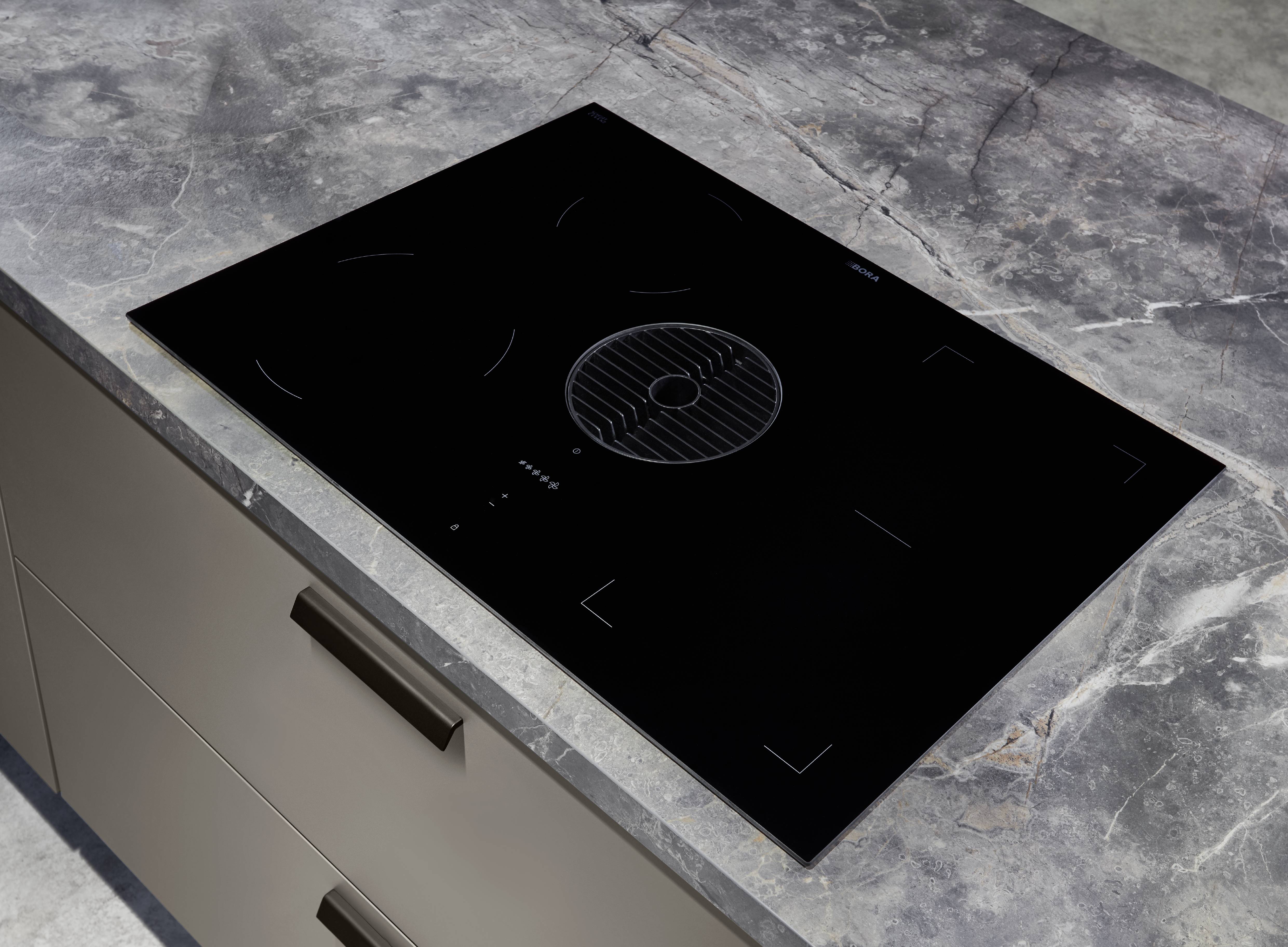 02_01_31739_25_Laser_461_D.jpeg 02_01_31739_25_Laser_461_D.jpeg