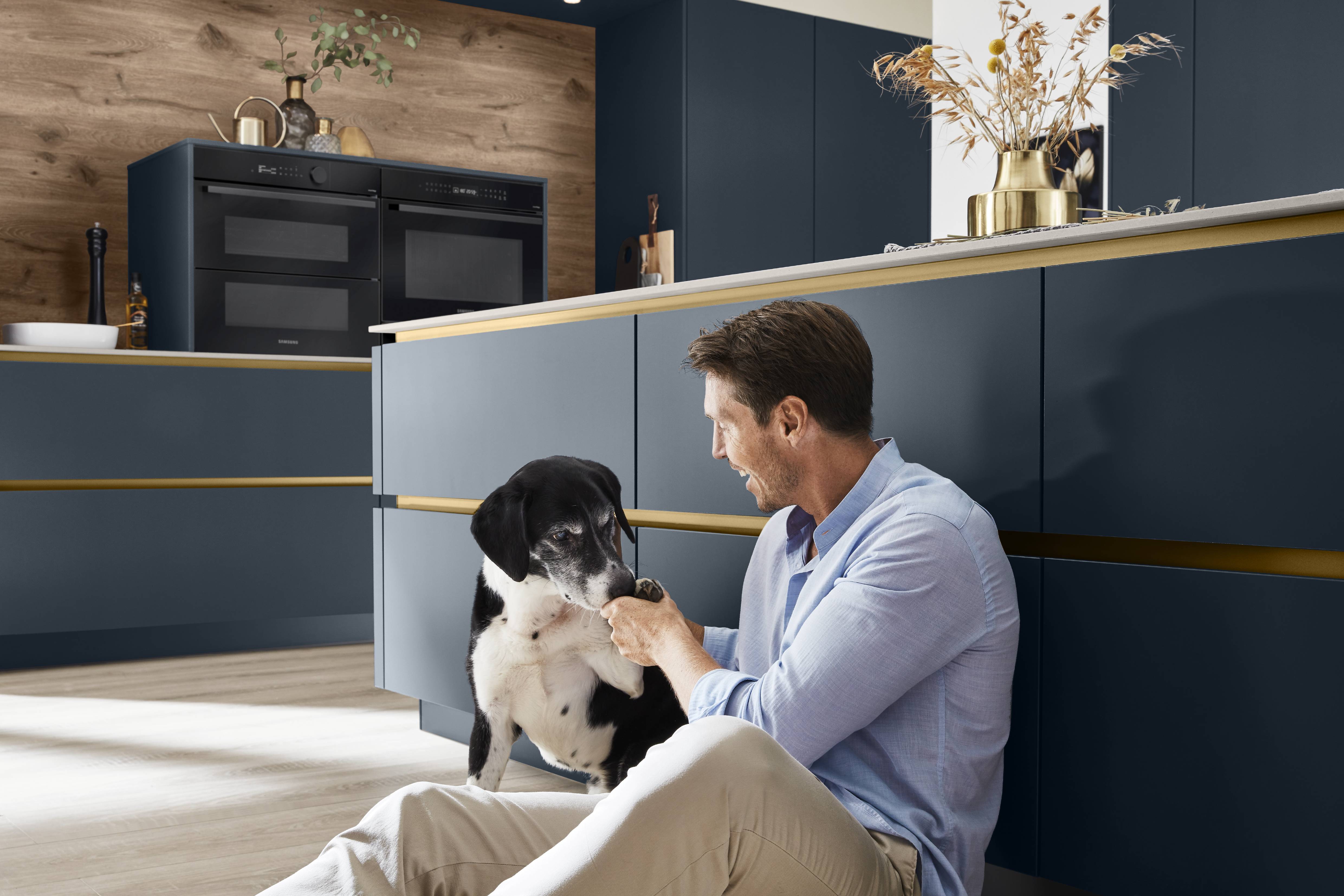 cuisine-bleu-petrole-bois-clair.jpg cuisine-bleu-petrole-bois-clair.jpg